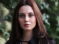 Aşkın Kanunu - Tuğçe Kumral - Nalan