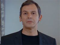 Güllerin Savaşı - Mesut Özkeçeci - Akif