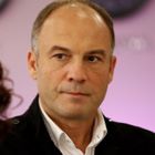 Çilek Kokusu - Mahir Günşiray - Nihat