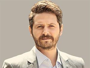 Çınarın Gölgesinde - Ali Oğuz Şenol - Ercüment