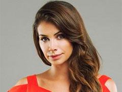 Bir Deniz Hikayesi - Begüm Birgören - Zeynep