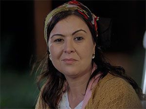 Mayıs Kraliçesi - Süeda Çil - Feryal Yıldırım