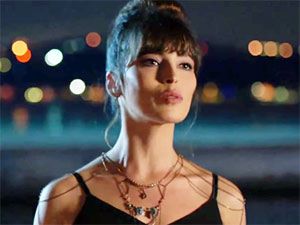 Kara Sevda - Nihan Aşıcı - Yasemin