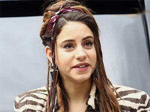 Hayat Şarkısı - Almila Bağrıaçık - Filiz Namlı