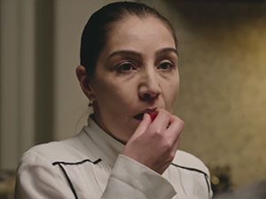 Kördüğüm (2016) - Yelda Alp - Ayşegül