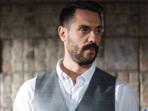 Evli ve Öfkeli - Atıf Emir Benderlioğlu - Ahmet