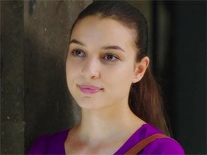 Kara Para Aşk - Damla Colbay - Demet Demir