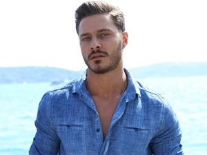 Hayat Sevince Güzel - Burak Çelik - Barış Göçer