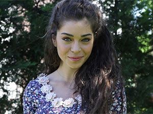 Hayat Sevince Güzel - Öykü Çelik - Emine Toprak