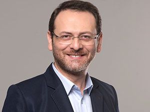 Arkadaşlar İyidir - Devrim Özder Akın - Salih Yılmaz