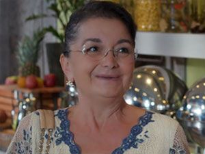 İlişki Durumu: Evli - Filiz Coşkuner - Nebahat