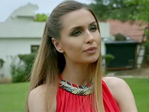 Kertenkele - Kimya Gökçe Aytaç - Bahar