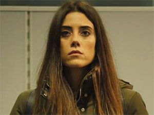 Anne - Cansu Dere - Zeynep Güneş