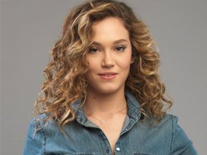 Umuda Kelepçe Vurulmaz - Melisa Şenolsun - Ceren