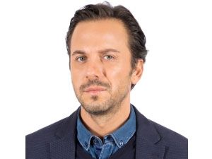 Cesur ve Güzel - Serkan Altunorak - Bülent Aydınbaş