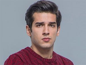 Adı Efsane - Baran Bölükbaşı - Fikret Yurdakul (Fiko)