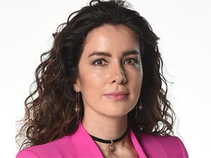 Aşk ve Gurur - Ayfer Dönmez - Ceren Arca