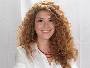 Ateşböceği - Alicia Kapudağ - Arzu Eğilmez