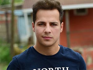 Kanatsız Kuşlar - Yusuf Baymaz - Suat