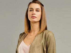 Deli Gönül - Çiğdem Batur - Türkan Erten