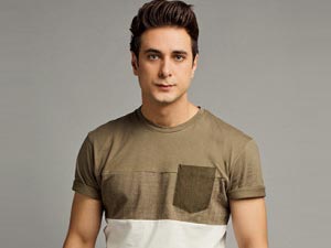 Deli Gönül - Tarık Özenbaş - Şafak Erten