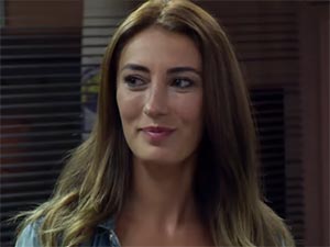 Arka Sokaklar Bahar Merve Oflaz Kimdir Gercek Ismi Rolu Oldu Mu Ayrildi Mi