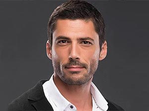 Tutsak - Pamir Pekin - Kenan Gürhan