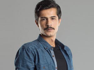 Kayıtdışı - İsmail Hacıoğlu - Nejat Ateş