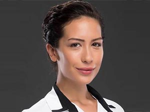 Tutsak - Yağmur Özbasmacı Mermer - Elmas Ünal