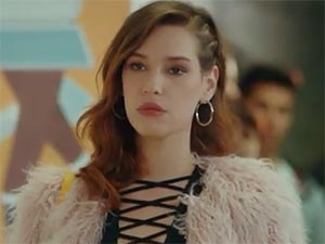 Klavye Delikanlıları - Eylül Su Sapan - Cansu