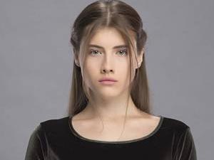 Özge Akdeniz - Özge Akdeniz - Gonca Çelik