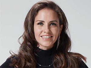 Yuvamdaki Düşman - Aslı Tandoğan - Yasemin Çifthanlı