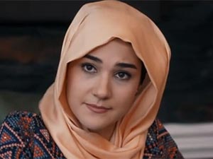 Duygu Üstünbaş - Duygu Üstünbaş - Esma Hopalı