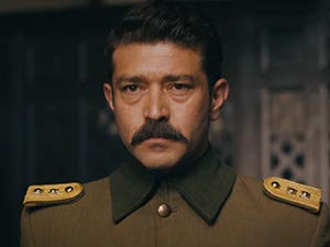 Emre Başer - Emre Başer - Şefik