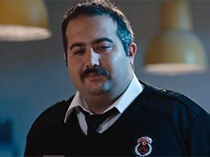 Avlu - Hüseyin Turunç - Hüseyin Aytekin