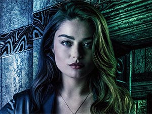 Hakan: Muhafız - Ayça Ayşin Turan - Leyla