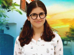 Ege'nin Hamsisi - İlayda Yıldırım - Hale Kasapoğlu