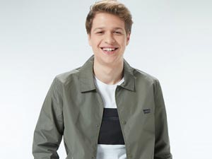 4N1K İlk Aşk - Burak Yörük - Barış Ozansoy Kimdir?