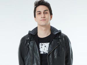 4N1K İlk Aşk - Sina Özer - Gökhan Karademir Kimdir?