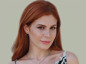 Keşke Hiç Büyümeseydik - Yeliz Kuvancı - Ayşe