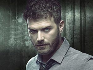 Çarpışma - Kıvanç Tatlıtuğ - Kadir Adalı