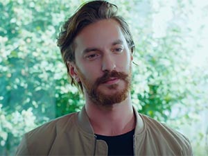 Yasak Elma - Sarp Can Köroğlu - Kemal