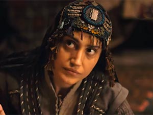 Diriliş Ertuğrul - Esra Balıkçı - Mengü