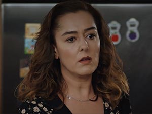 Eşkıya Dünyaya Hükümdar Olmaz - Gözde Okur - Mine