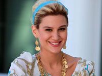 Pis Yedili - Hande Katipoğlu - Nevriye Kaçak