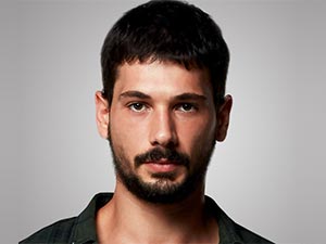 Aşk Ağlatır - Deniz Can Aktaş - Yusuf Eren