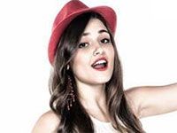 Çılgın Dersane Üniversitede - Hande Erçel - Meryem