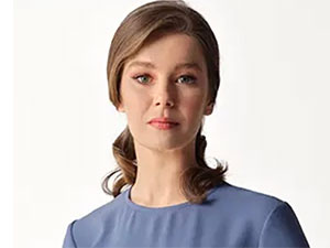 Camdaki Kız - Burcu Biricik - Nalan