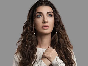 Uzak Şehrin Masalı - Aslıhan Güner - Umay Demirkan