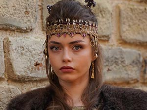 Kuruluş Orhan - Merve Çandar - Dafne